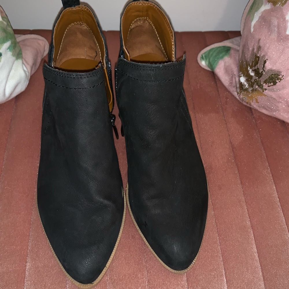 Black Franco Sarto booties
